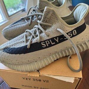 Yeezy 350 sply v2